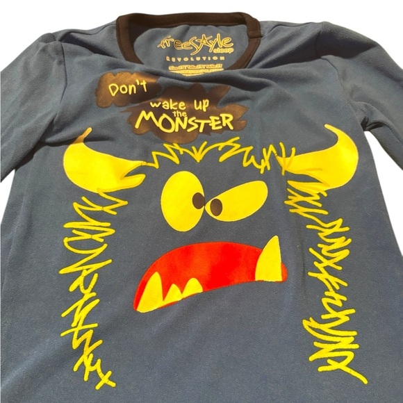 2T Freestyle Revolution “Don’t Wake Up the Monster” Mtchg set. 15% off w 2+bndle - Picture 3 of 5